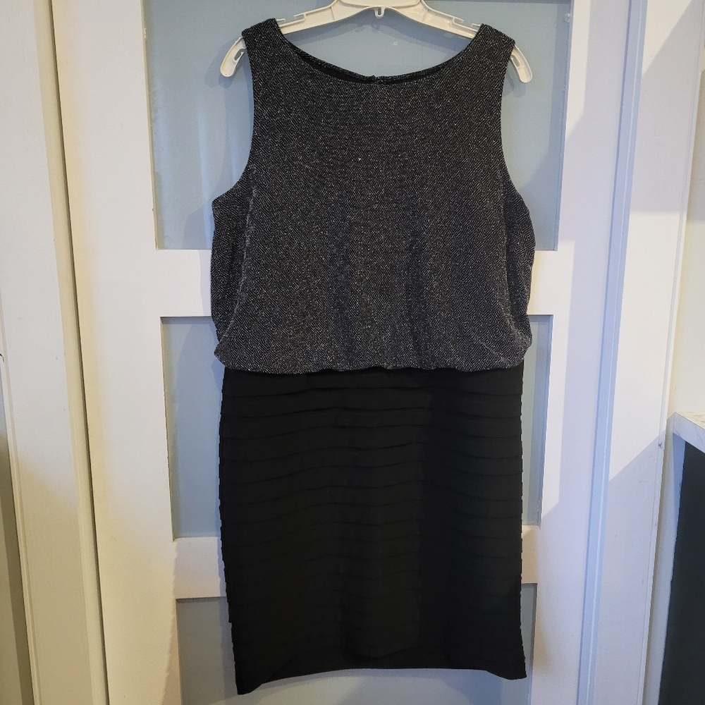 Scarlett Womens Dress Size 16